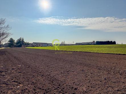 Prodej pozemku pro komerční výstavbu, 11 770 m²