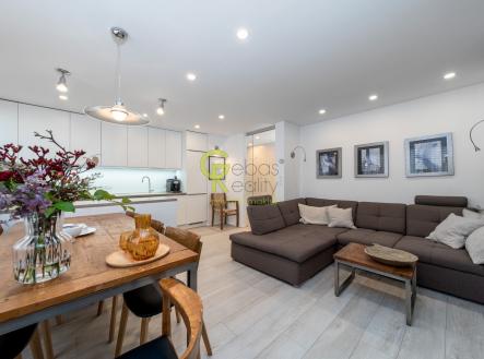 Prodej bytu, 3+kk, 73 m²