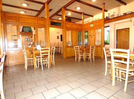 Prodej - restaurace, 325 m²