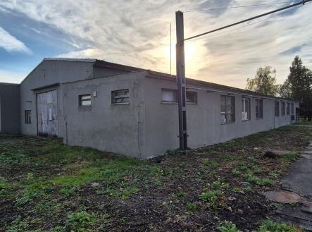 Pronájem výrobní prostor, 3 162 m²