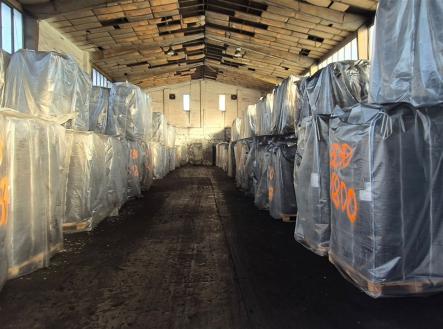 Pronájem výrobní prostor, 3 162 m²