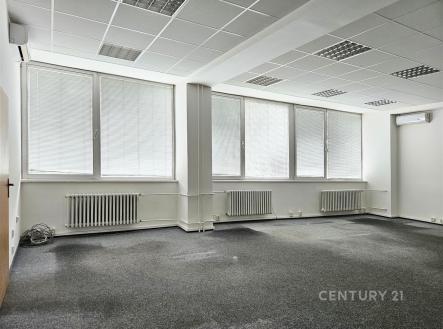 Pronájem kanceláře, 59 m²