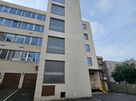 Pronájem kanceláře, 59 m²