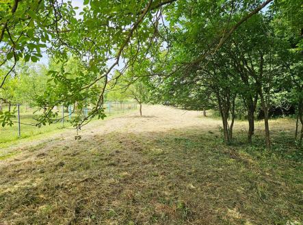 Prodej - pozemek, zahrada, 1 179 m²