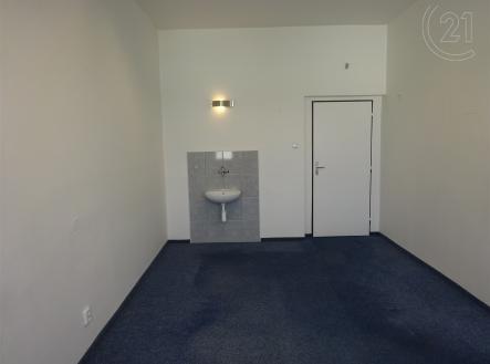 Pronájem - kanceláře, 17 m²