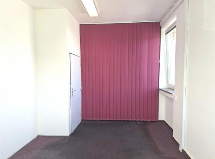 Pronájem - kanceláře, 18 m²