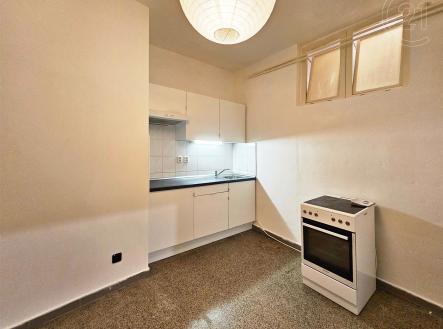 Pronájem bytu, 2+1, 82 m²