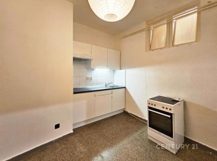 Pronájem bytu, 2+1, 82 m²