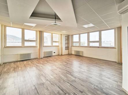 Pronájem kanceláře, 44 m²