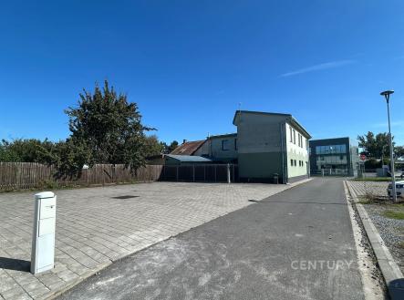 Prodej obchodní prostor, 251 m²