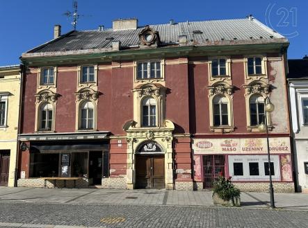 Prodej nájemního domu, 660 m²