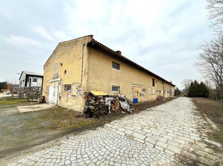 Pronájem skladovací prostor, 130 m²