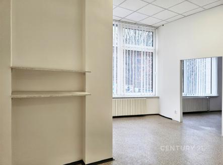 Pronájem obchodní prostor, 65 m²