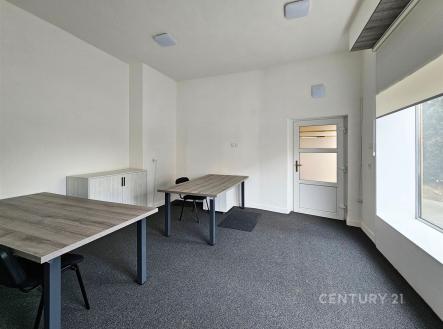 Pronájem obchodní prostor, 40 m²