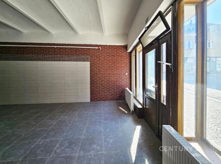 Pronájem obchodní prostor, 113 m²