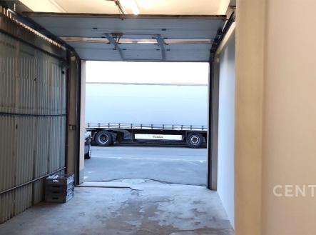 Pronájem skladovací prostor, 33 m²