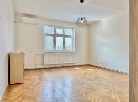 Prodej bytu, 4+1, 104 m²