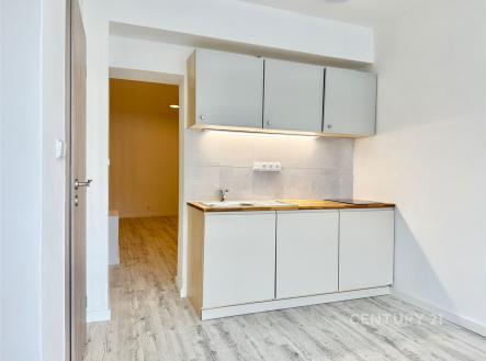 Pronájem bytu, 2+kk, 32 m²