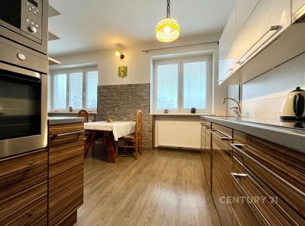 Pronájem bytu, 3+kk, 79 m²