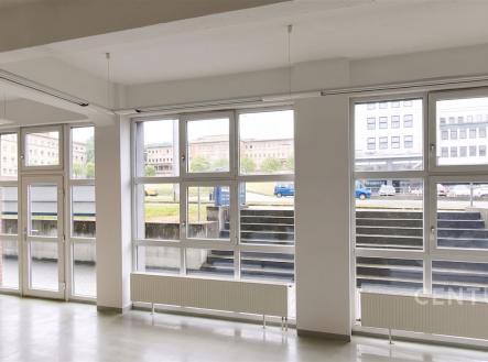 Pronájem obchodní prostory, 162 m²