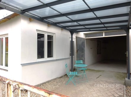 Pronájem skladu, 42 m²