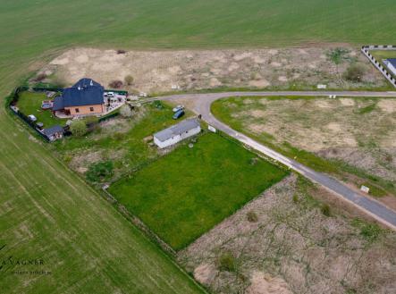 Prodej stavebního pozemku, obec Bavoryně, 1880m²