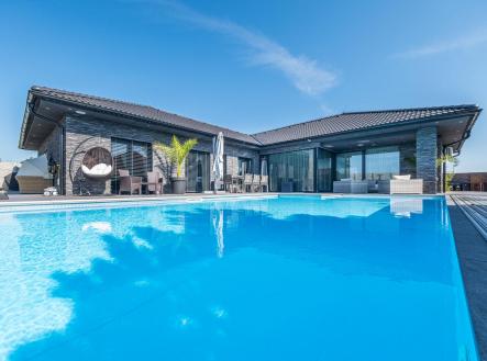 Prodej domu/vily, 241 m²