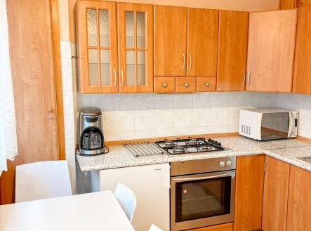 Pronájem bytu, 4+1, 79 m²