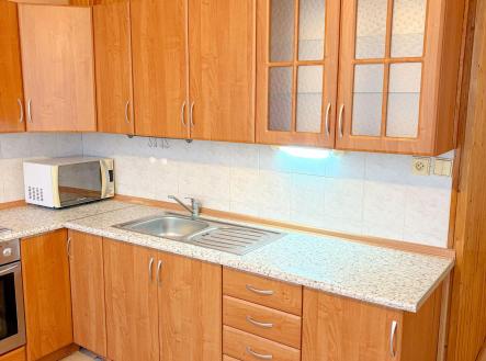 Pronájem bytu, 4+1, 79 m²