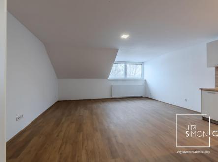 Pronájem bytu, 1+kk, 40 m²