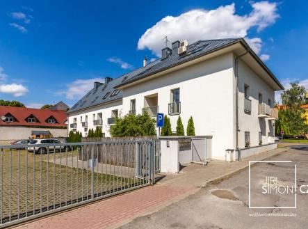 Pronájem bytu, 2+kk, 65 m²