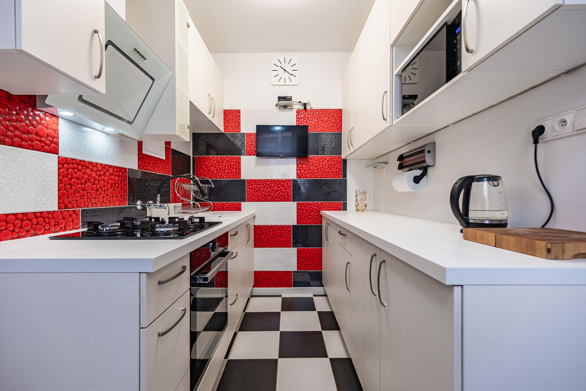 Prodej bytu 3+1 93 m², s terasou 7 m², komorou a sklepem, Praha 10 Strašnice