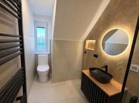 Pronájem bytu, 2+kk, 42 m²