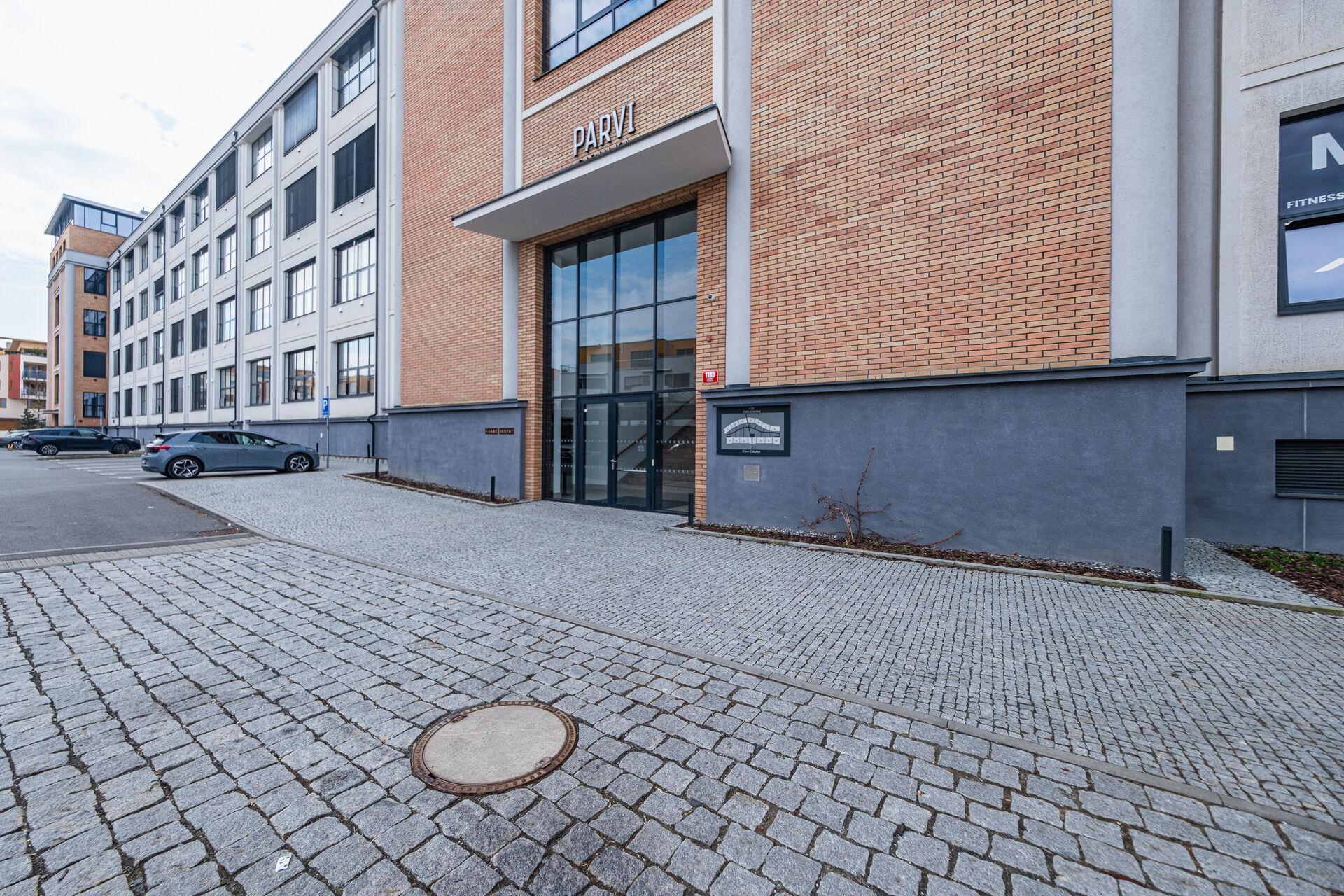 Pronájem bytu atypický, 90 m2, Naskové, Praha 5 - Košíře