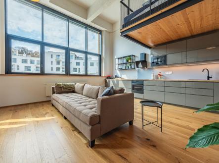 Pronájem bytu, 2+kk, 90 m²