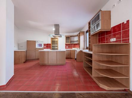 Prodej domu/vily, 368 m²