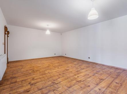 Pronájem domu/vily, 341 m²