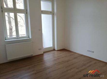 Pronájem bytu, 2+kk, 44 m²