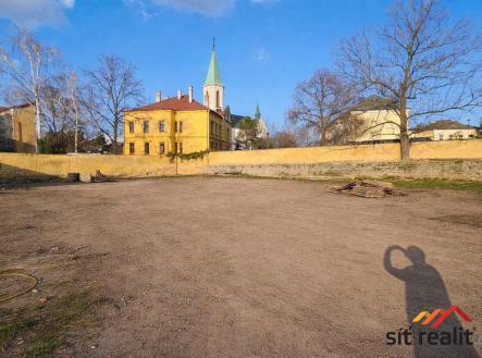 Pronájem pozemku pro komerční výstavbu, 1 510 m²