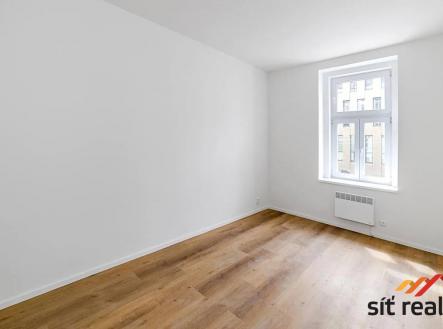 Pronájem bytu, 1+1, 35 m²