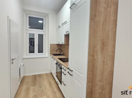 Pronájem bytu, 1+1, 35 m²