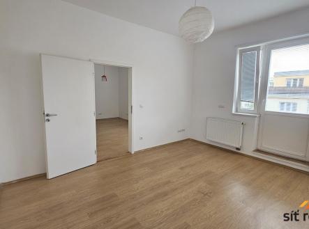 Pronájem bytu, 2+kk, 70 m²