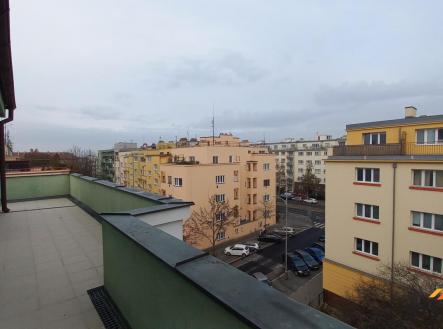 Pronájem bytu, 2+kk, 70 m²