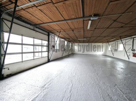 Pronájem komerčního objektu, výroba, 200 m²