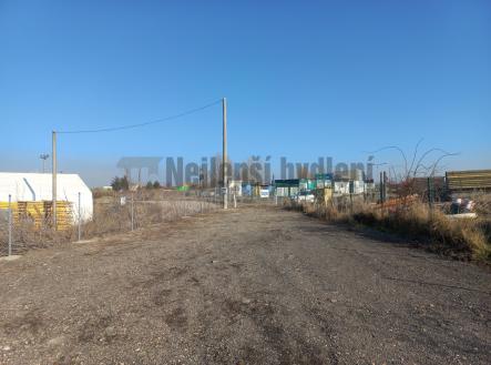 Pronájem pozemku pro komerční výstavbu, 800 m²