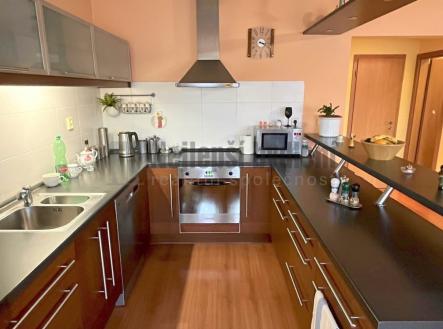 Prodej bytu, 2+kk, 73 m²