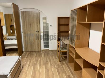 Pronájem bytu, 3+1, 74 m²