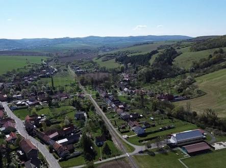 Prodej pozemku pro bydlení, 1 275 m²