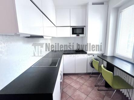 Pronájem bytu, 2+1, 56 m²