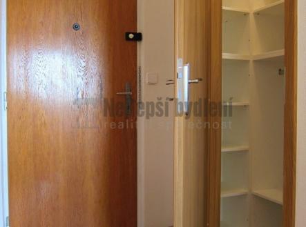 Pronájem bytu, 2+kk, 34 m²